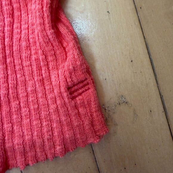 URBAN OUTFITTERS BDG Ribbed Cropped Button Front Sweater Tank Size medium - Picture 5 of 10